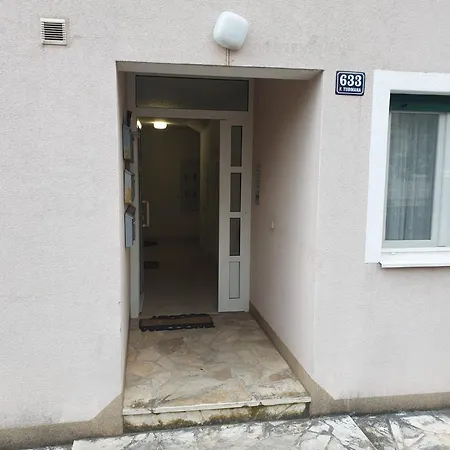 Tomas Apartment