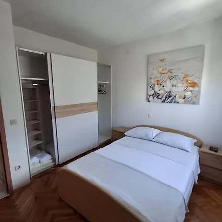 Apartman Tomas