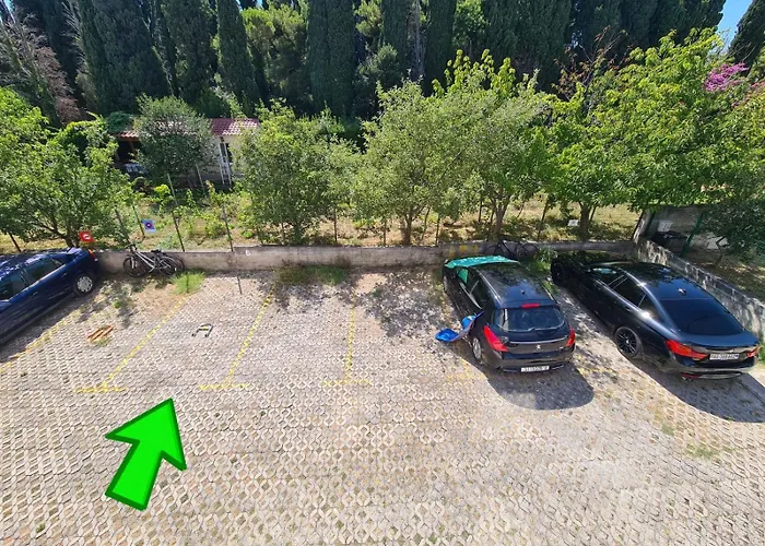 Tomas Appartamento Kaštela